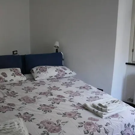 Guesthero - City Center Apartment *